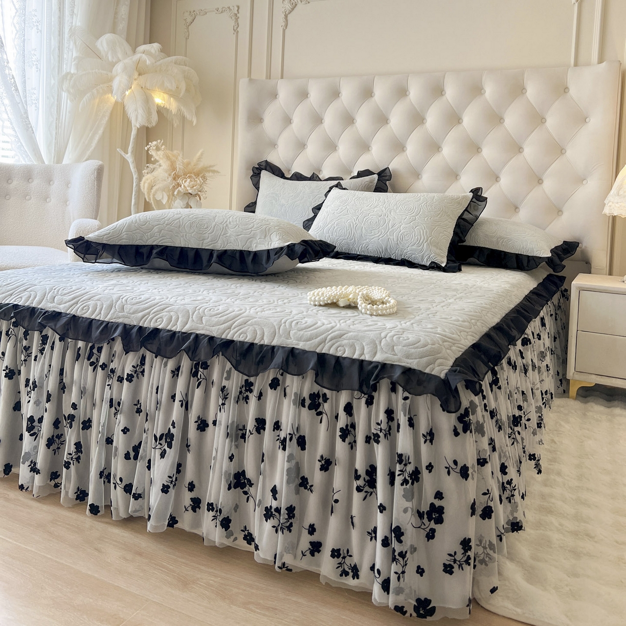 91家纺网 家纺一手货源 找家纺 恋尚 2025新款牛奶绒可妮露系列床裙四件套（控价285起） 可妮露-椰蓉灰