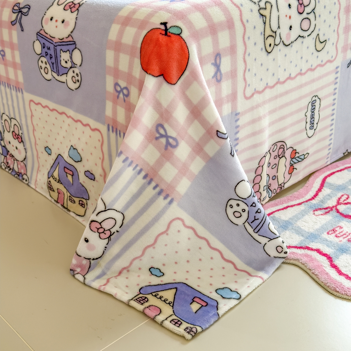 91家纺网 家纺一手货源 找家纺 摩妮卡 2025新款卡通牛奶绒刺绣四件套系列 兔兔制作屋