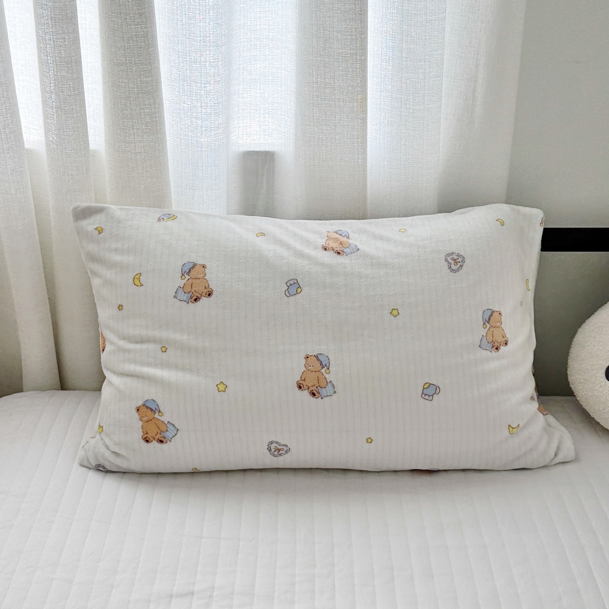 91家纺网 家纺一手货源 找家纺 寐居家纺 2025新款牛奶绒卡通毛毯系列 晚安熊