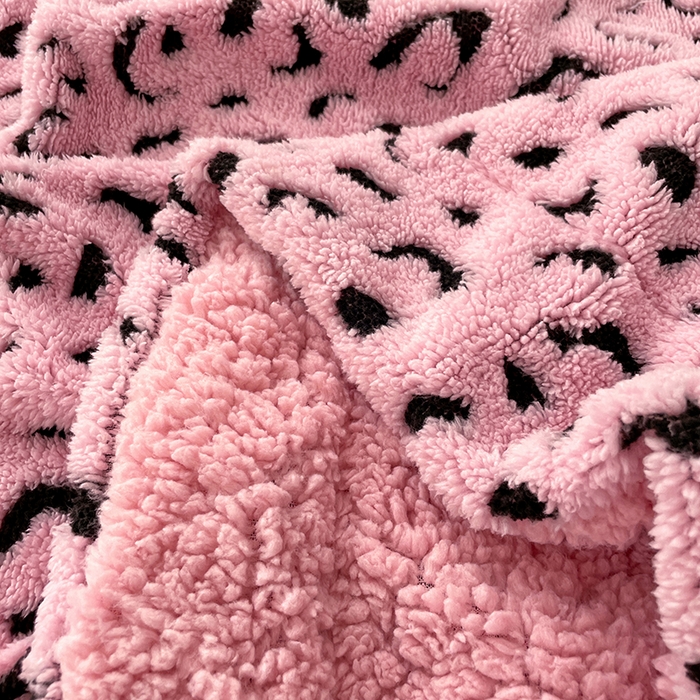 91家纺网 家纺一手货源 找家纺 楼兰公主毛毯专供 2025爆款阳离子豹纹双层单层羊羔绒跨境绒毯 豹纹-黛粉