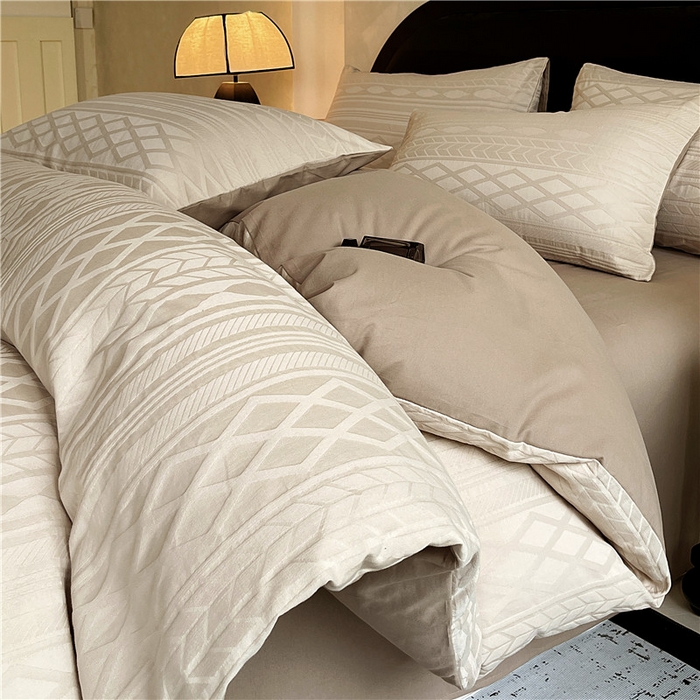 91家纺网 家纺一手货源 找家纺 （总）琪格格纺织 2025新款60s全棉纯棉轻奢高级感立体浮雕提花加厚磨毛四件套