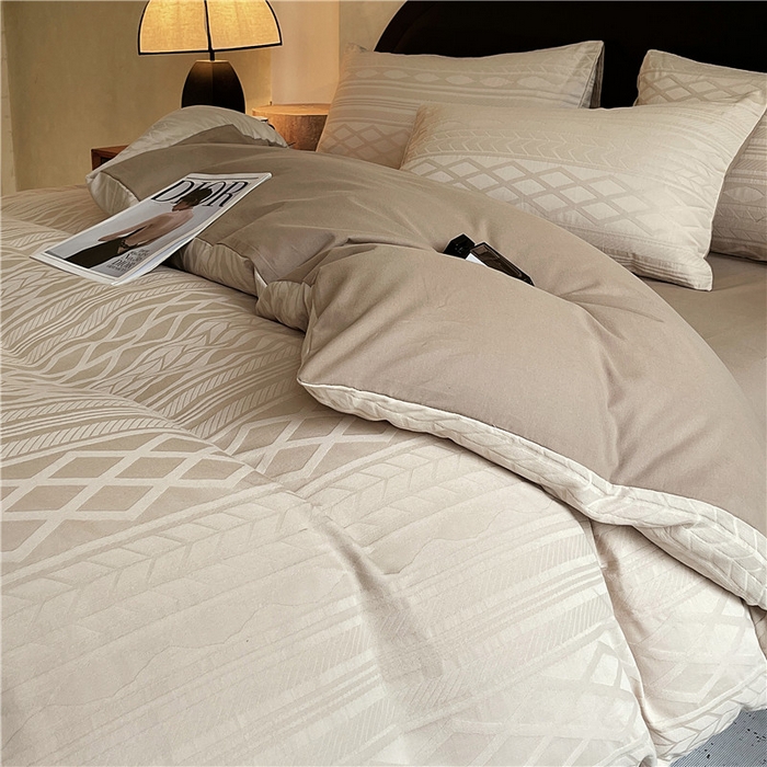 91家纺网 家纺一手货源 找家纺 （总）琪格格纺织 2025新款60s全棉纯棉轻奢高级感立体浮雕提花加厚磨毛四件套