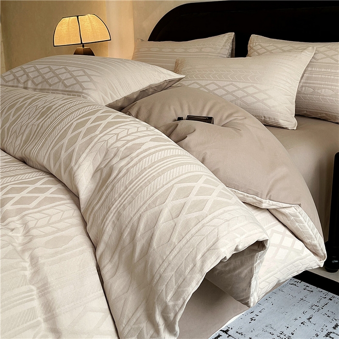 91家纺网 家纺一手货源 找家纺 （总）琪格格纺织 2025新款60s全棉纯棉轻奢高级感立体浮雕提花加厚磨毛四件套