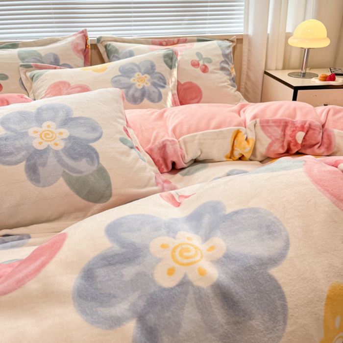 91家纺网 家纺一手货源 找家纺 慕尚家纺 2025新款田园花卉类印花牛奶绒高克重单被套 菲娜