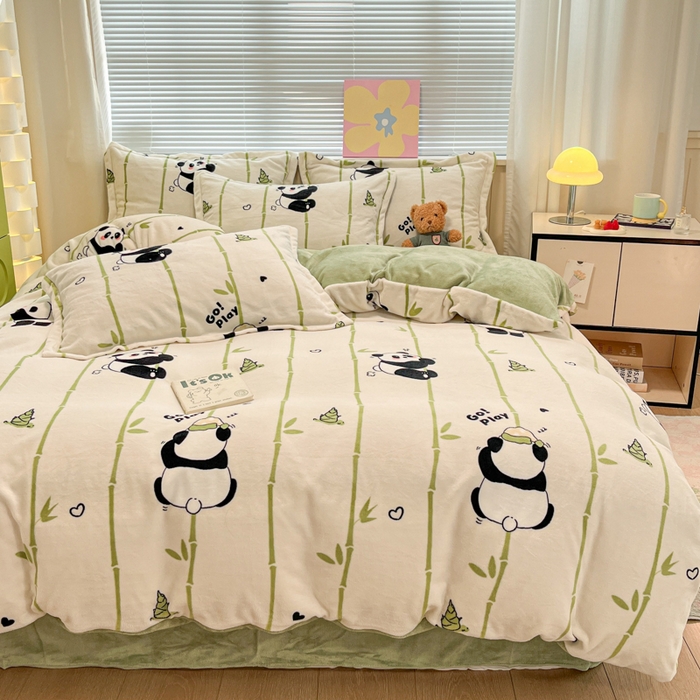 91家纺网 家纺一手货源 找家纺 慕尚家纺 2025新款田园花卉类印花牛奶绒高克重单被套 快乐熊猫