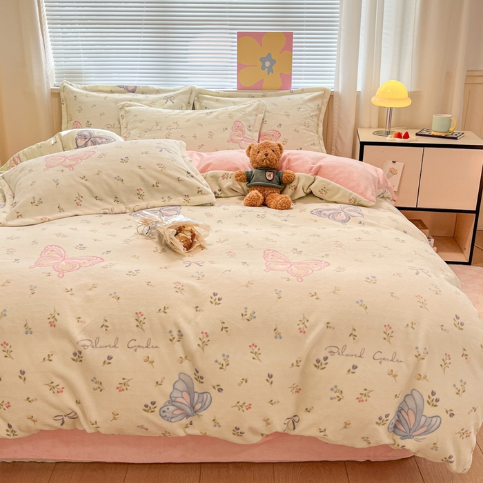 91家纺网 家纺一手货源 找家纺 慕尚家纺 2025新款田园花卉类印花牛奶绒高克重单被套 蝴蝶花