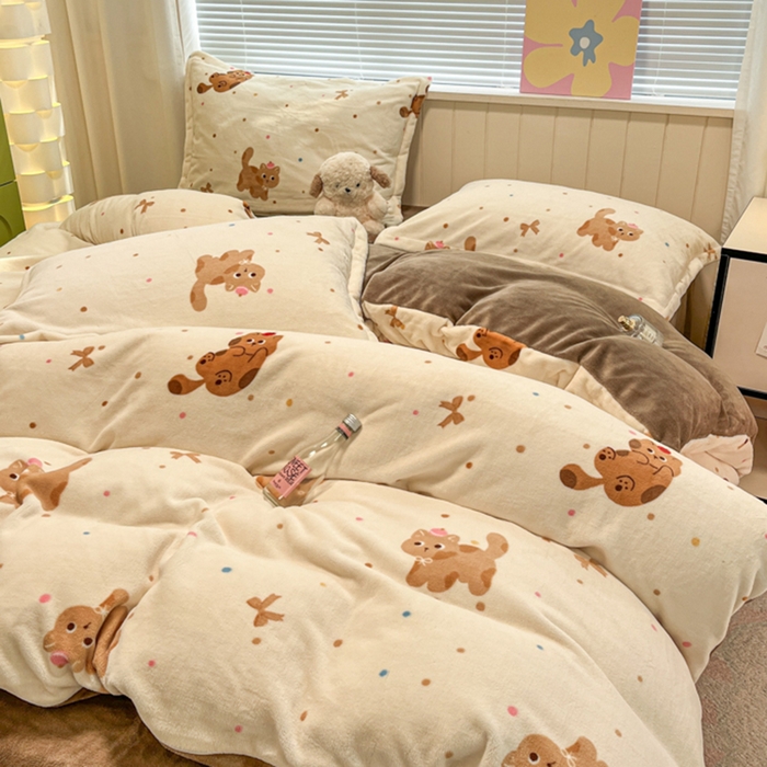 91家纺网 家纺一手货源 找家纺 慕尚家纺 2025新款田园花卉类印花牛奶绒高克重单被套 奇妙猫