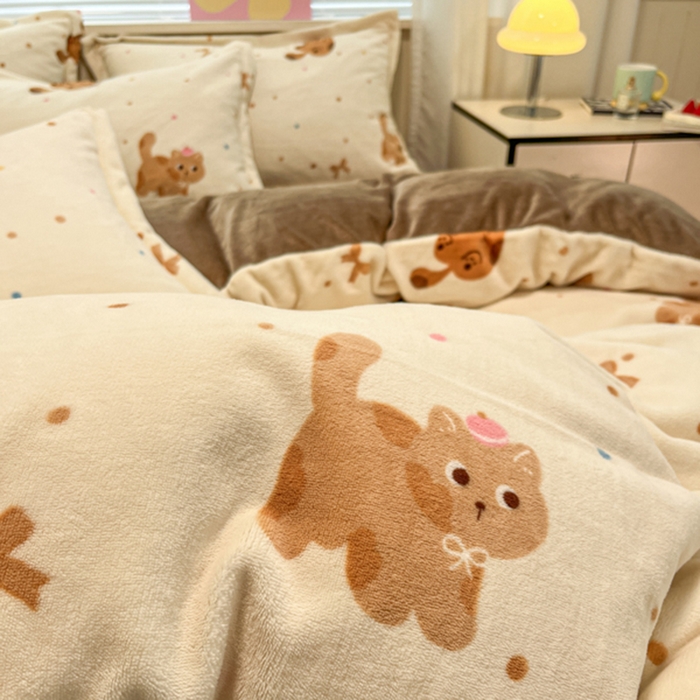 91家纺网 家纺一手货源 找家纺 慕尚家纺 2025新款田园花卉类印花牛奶绒高克重单被套 奇妙猫