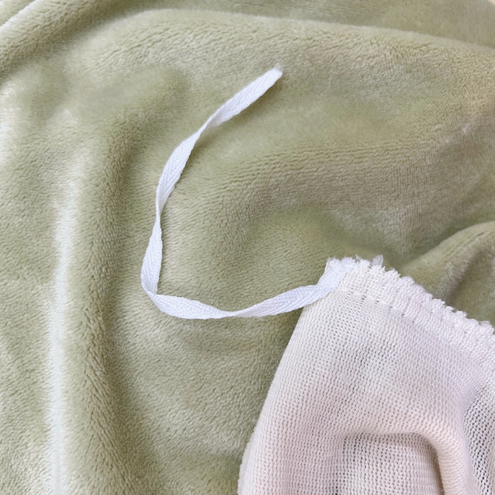 91家纺网 家纺一手货源 找家纺 鑫利来家纺 2025新款牛奶绒毛巾绣四件套 奶茶-白绿