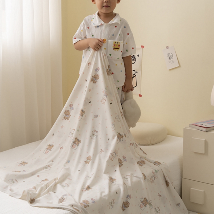 91家纺网 家纺一手货源 找家纺 （总）寐居家纺 2025新款企鹅绒多功能儿童毛巾毯（可当披肩用）