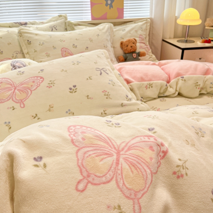 91家纺网 家纺一手货源 找家纺 慕尚家纺 2025新款田园花卉类印花牛奶绒高克重单被套 蝴蝶花