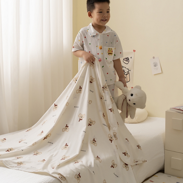 91家纺网 家纺一手货源 找家纺 寐居家纺 2025新款企鹅绒多功能儿童毛巾毯（可当披肩用） 企鹅绒毯-考拉