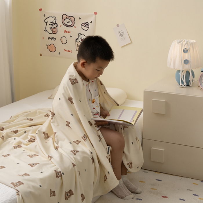 寐居家纺 2025新款企鹅绒多功能儿童毛巾毯（可当披肩用） 企鹅绒毯-羞羞熊