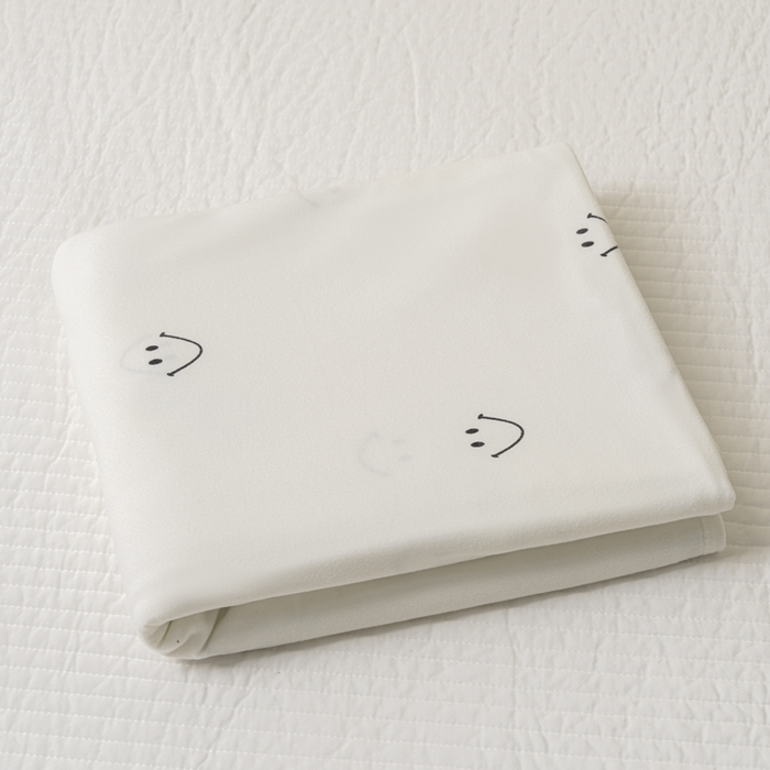 91家纺网 家纺一手货源 找家纺 寐居家纺 2025新款企鹅绒多功能儿童毛巾毯（可当披肩用） 叠拍组合