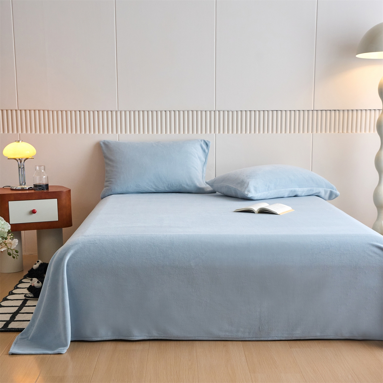 兰紫橙家纺 2025新款简约纯色牛奶绒毛毯 天空蓝