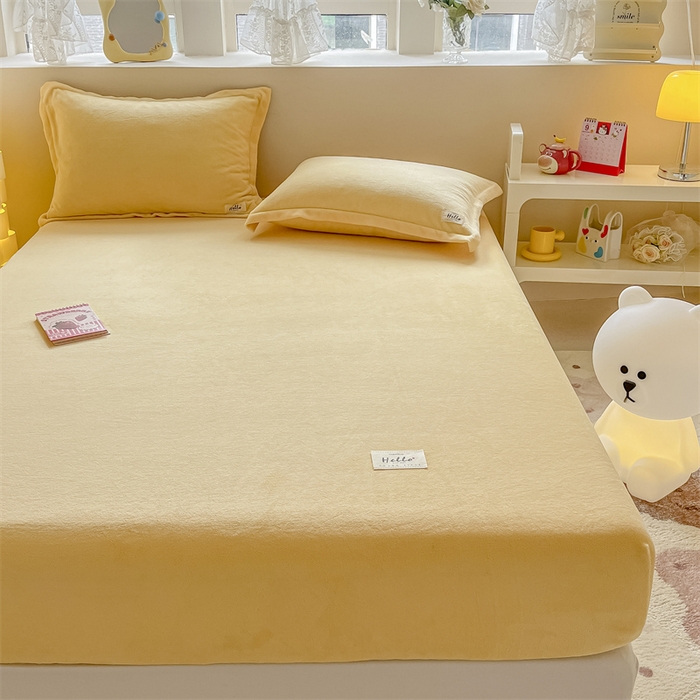 91家纺网 家纺一手货源 找家纺 857 2024新款纯色保暖高克重牛奶绒床笠 床笠-日光黄