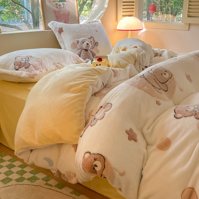 91家纺网 家纺一手货源 找家纺 慕尚家纺 2025新款高克重印花雪花绒四件套 星空熊