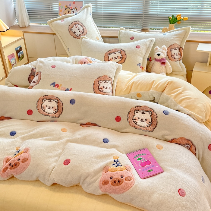 91家纺网 家纺一手货源 找家纺 慕尚家纺 2025新款高克重印花雪花绒被套单件 曲奇猫