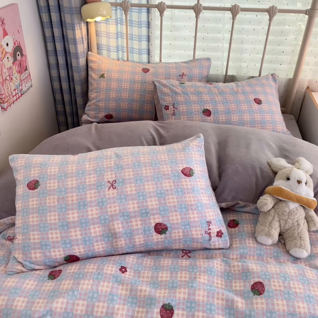 91家纺网 家纺一手货源 找家纺 （总）澜妃 2025新款软fufu加厚牛奶绒学生宿舍床三件套上下铺三件套-学生床