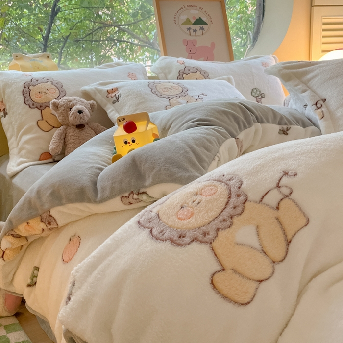 91家纺网 家纺一手货源 找家纺 慕尚家纺 2025新款高克重印花雪花绒被套单件 幸运狮