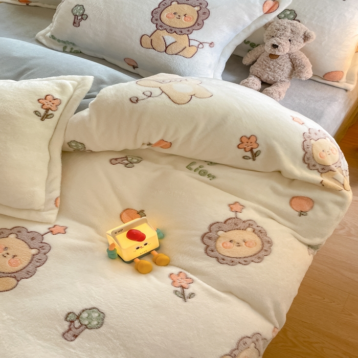 91家纺网 家纺一手货源 找家纺 慕尚家纺 2025新款高克重印花雪花绒被套单件 幸运狮