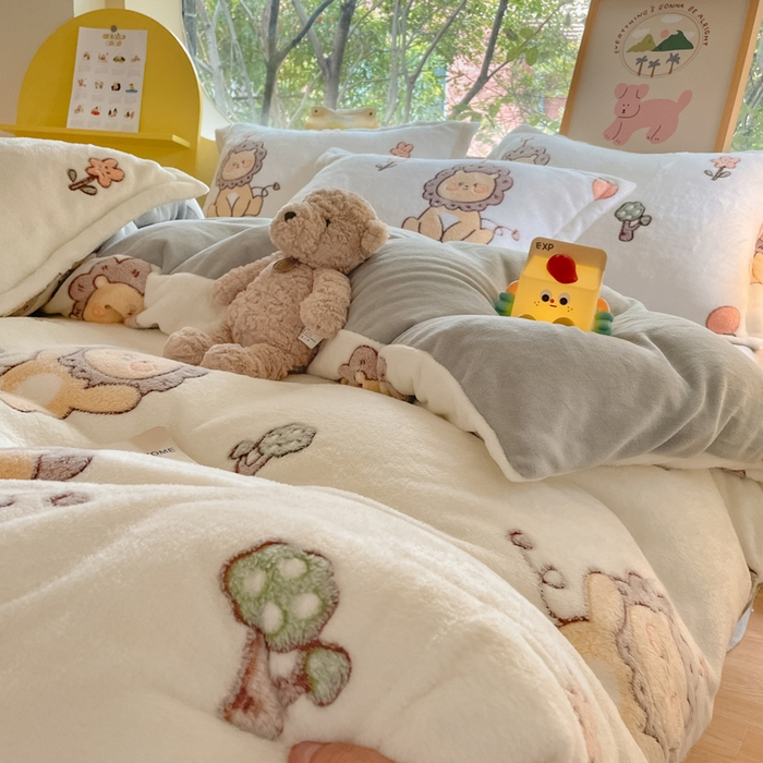 91家纺网 家纺一手货源 找家纺 慕尚家纺 2025新款高克重印花雪花绒被套单件 幸运狮