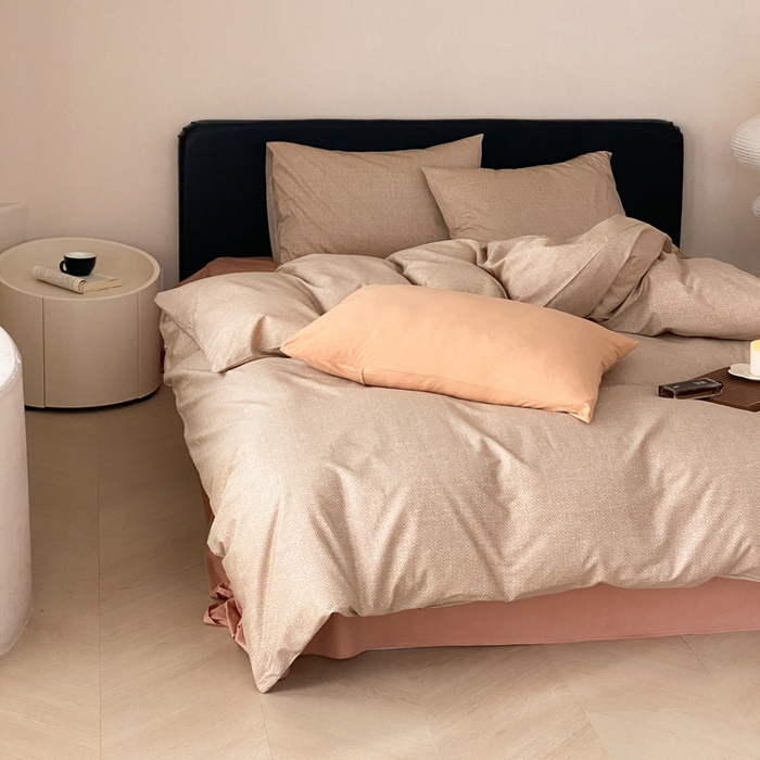 91家纺网 家纺一手货源 找家纺 朵希曼 2026新款全棉印花小清新系列四件套 怀素-拿坡里黄