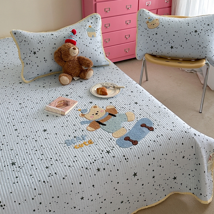 91家纺网 家纺一手货源 找家纺 （总）澜妃 2025新款学生季加厚水洗棉软fufu可爱毛巾绣秋冬被被子被芯床盖（小红书爆款）