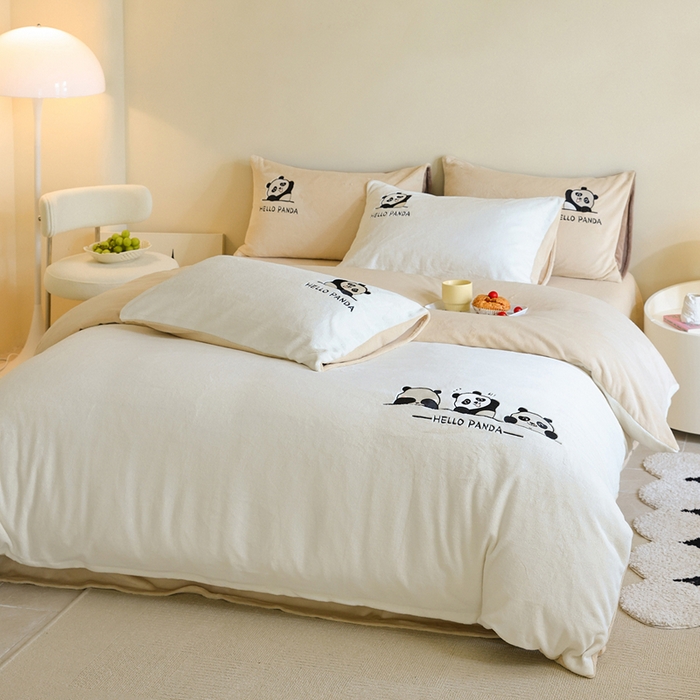 91家纺网 家纺一手货源 找家纺 ONE TWO ONE 121 新品【牛奶绒刺绣四件套】2025毛毯被子四件套单件床单被套床笠珊瑚绒牛奶绒冬被法兰绒兔毛绒panda panda-白咖