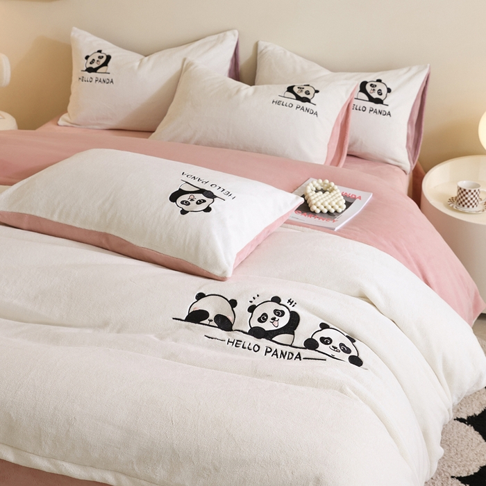 91家纺网 家纺一手货源 找家纺 ONE TWO ONE 121 新品【牛奶绒刺绣四件套】2025毛毯被子四件套单件床单被套床笠珊瑚绒牛奶绒冬被法兰绒兔毛绒panda panda-橘粉