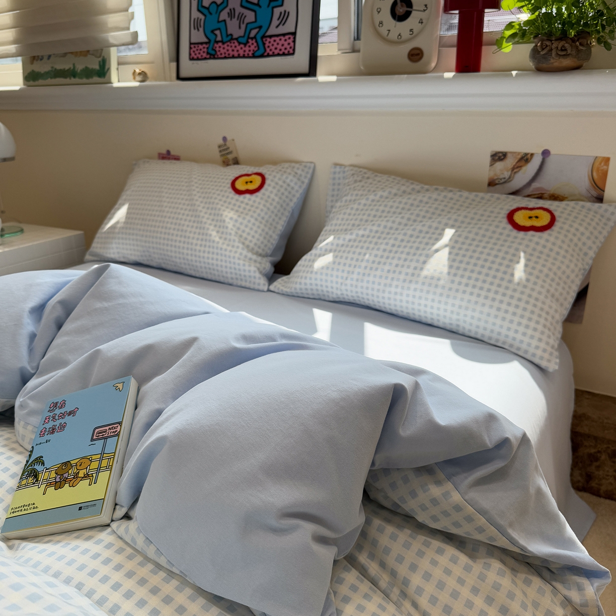 91家纺网 家纺一手货源 找家纺 慕尚家纺 2025新款全棉磨毛毛巾绣单被套 红苹果比熊