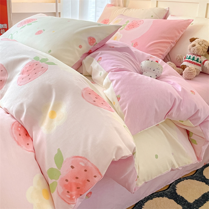 91家纺网 家纺一手货源 找家纺 澜妃 2025春夏新款12868全棉纯棉印花单被套 草莓酸奶-粉