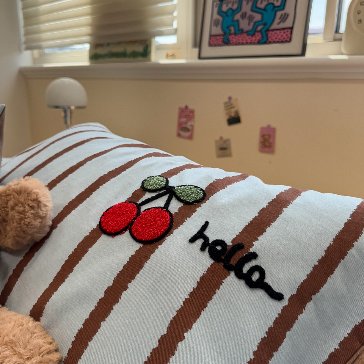 91家纺网 家纺一手货源 找家纺 慕尚家纺 2025新款全棉磨毛毛巾绣单被套 帽子帕恰狗