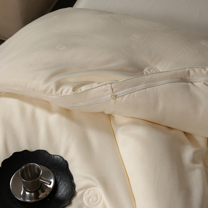 91家纺网 家纺一手货源 找家纺 （总）丽卡家纺 2025新款美好约定提花蚕丝子母被被子被芯