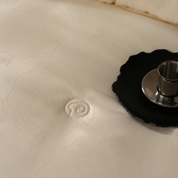 91家纺网 家纺一手货源 找家纺 丽卡家纺 2025新款美好约定提花蚕丝子母被被子被芯 美好约定蚕丝子母被-白色