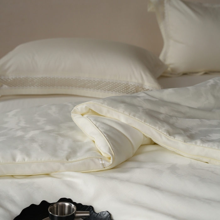 91家纺网 家纺一手货源 找家纺 丽卡家纺 2025新款森婷燕窝被被子被芯（特殊尺寸/加厚款接受下单定制） 森婷燕窝被-米白色