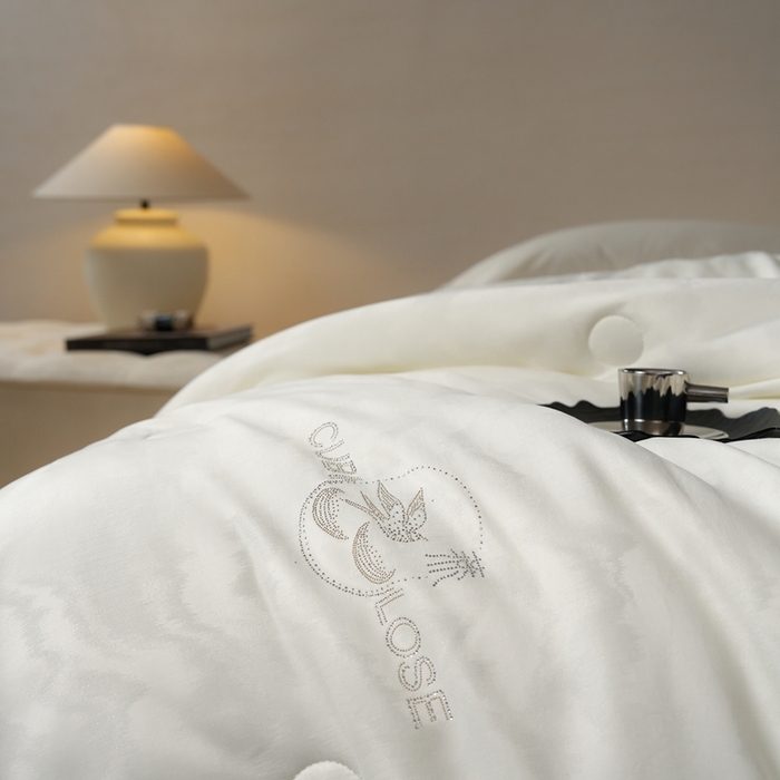 91家纺网 家纺一手货源 找家纺 丽卡家纺 2025新款森婷燕窝被被子被芯（特殊尺寸/加厚款接受下单定制） 森婷燕窝被-米白色