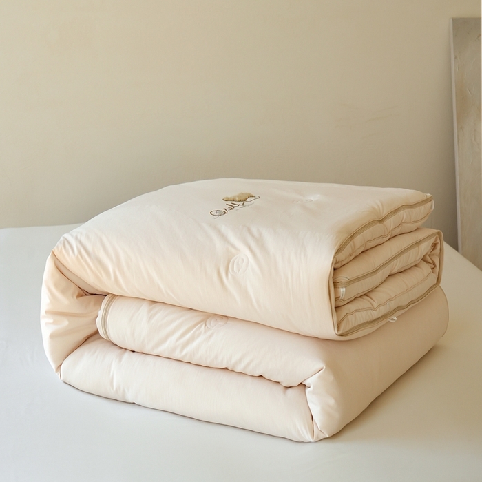 91家纺网 家纺一手货源 找家纺 丽卡家纺 2025新款繁花羊绒蚕丝子母被被子被芯 繁花羊绒蚕丝子母被-卡其