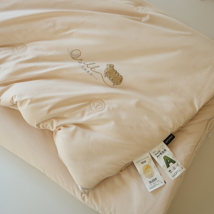 91家纺网 家纺一手货源 找家纺 丽卡家纺 2025新款繁花羊绒蚕丝子母被被子被芯 繁花羊绒蚕丝子母被-卡其