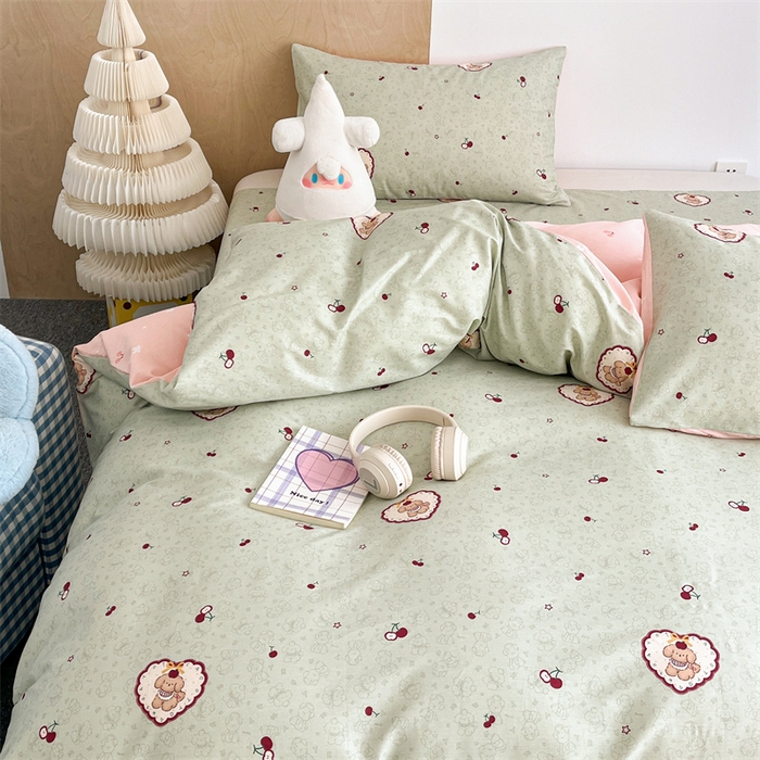 91家纺网 家纺一手货源 找家纺 澜妃 2025春夏新款12868全棉纯棉印花单被套 青提樱桃狗