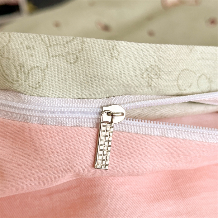 91家纺网 家纺一手货源 找家纺 澜妃 2025春夏新款12868全棉纯棉印花单被套 青提樱桃狗