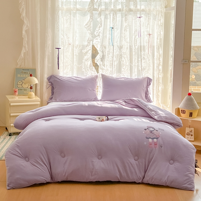 91家纺网 家纺一手货源 找家纺 漫仙阁家纺 2025年新款烫画糯糯棉被子春秋被冬被 单人双人被子 邻家女孩