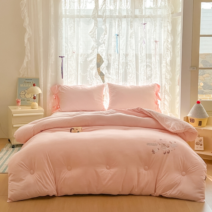 91家纺网 家纺一手货源 找家纺 漫仙阁家纺 2025年新款烫画糯糯棉被子春秋被冬被 单人双人被子 兔小姐