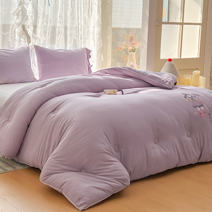 91家纺网 家纺一手货源 找家纺 漫仙阁家纺 2025年新款烫画糯糯棉被子春秋被冬被 单人双人被子 邻家女孩