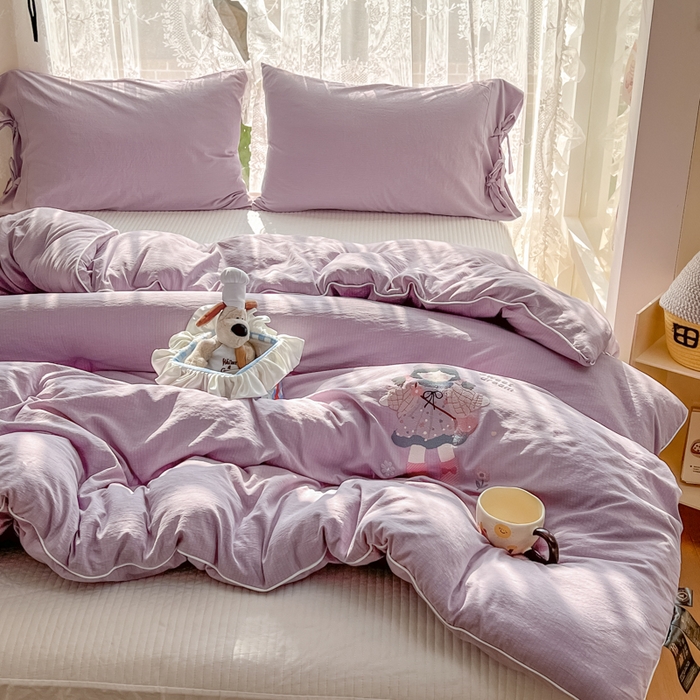 91家纺网 家纺一手货源 找家纺 漫仙阁家纺 2025年新款烫画糯糯棉被子春秋被冬被 单人双人被子 邻家女孩