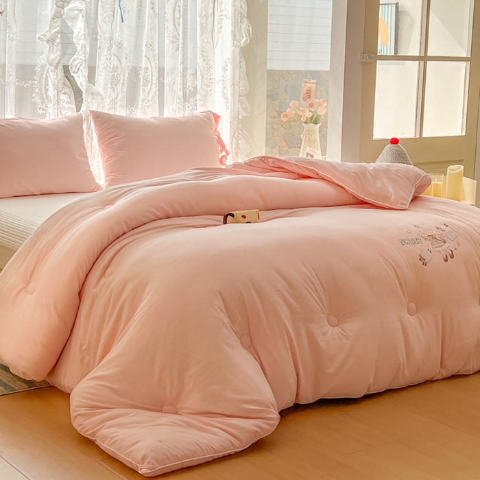 91家纺网 家纺一手货源 找家纺 漫仙阁家纺 2025年新款烫画糯糯棉被子春秋被冬被 单人双人被子 兔小姐