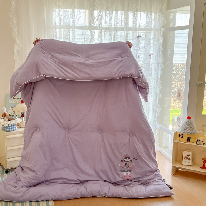 91家纺网 家纺一手货源 找家纺 漫仙阁家纺 2025年新款烫画糯糯棉被子春秋被冬被 单人双人被子 邻家女孩