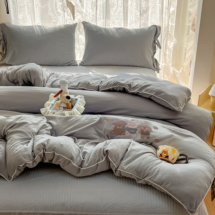 91家纺网 家纺一手货源 找家纺 漫仙阁家纺 2025年新款烫画糯糯棉被子春秋被冬被 单人双人被子 狗狗家族