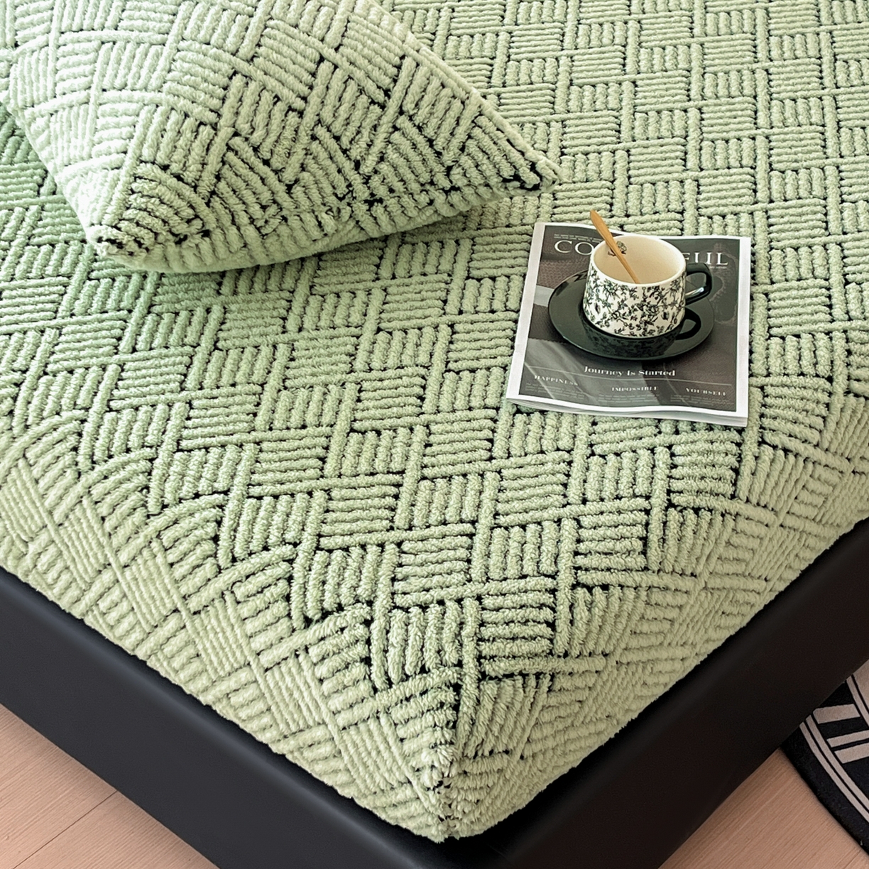 91家纺网 家纺一手货源 找家纺 莱家富 2026新款暖绒舒棉绒床笠-梦境系列（可供跨境外贸抽空压缩爆款首选） 梦境-桑绿