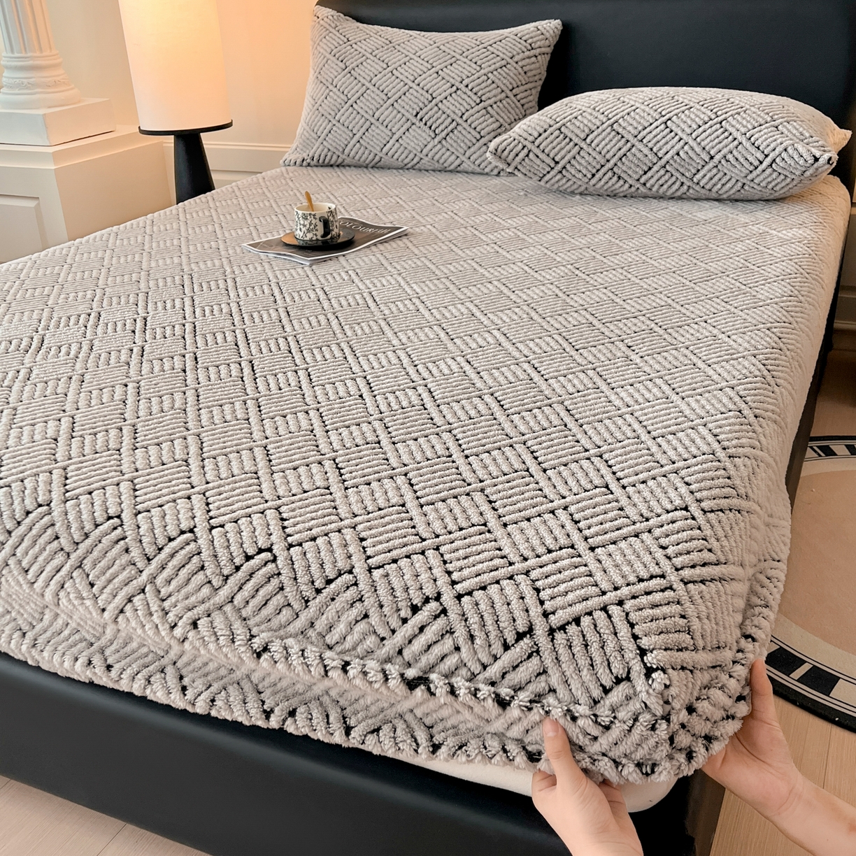 91家纺网 家纺一手货源 找家纺 莱家富 2026新款暖绒舒棉绒床笠-梦境系列（可供跨境外贸抽空压缩爆款首选） 梦境-雾灰